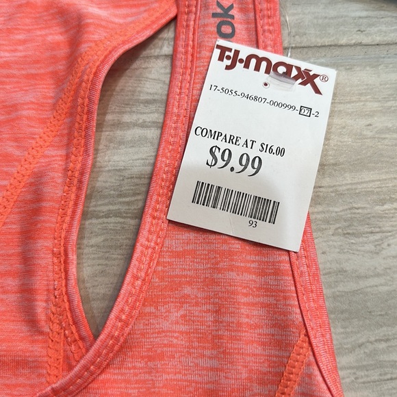 New with tags. Reebok workout shirt - Picture 7 of 8